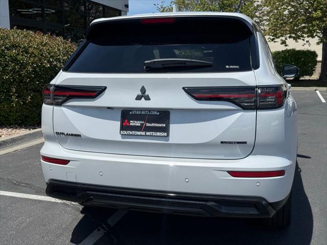 2026 Mitsubishi Outlander LE 1.5T S-AWC
