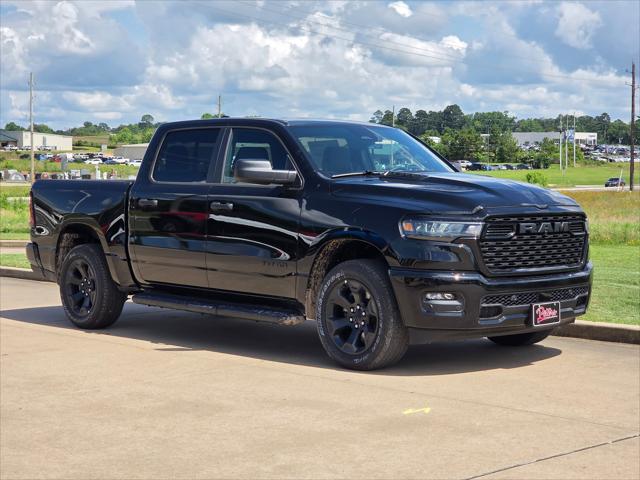 2026 RAM 1500 RAM 1500 EXPRESS CREW CAB 4X4 57 BOX