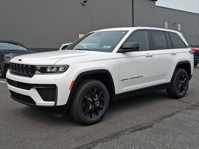 2026 Jeep Grand Cherokee GRAND CHEROKEE LAREDO ALTITUDE 4X4 2026 Jeep Grand Cherokee GRAND CHEROKEE LAREDO ALTITUDE 4X4