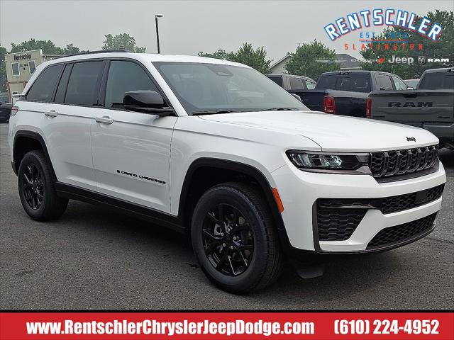 2026 Jeep Grand Cherokee GRAND CHEROKEE LAREDO ALTITUDE 4X4 2026 Jeep Grand Cherokee GRAND CHEROKEE LAREDO ALTITUDE 4X4