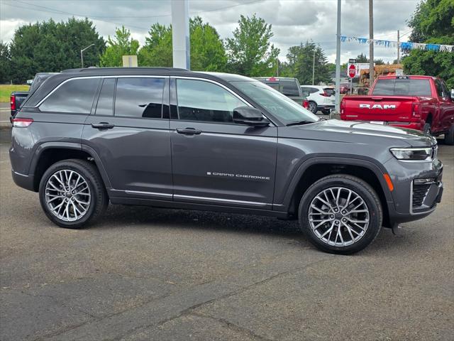 2026 Jeep Grand Cherokee Summit 4x4