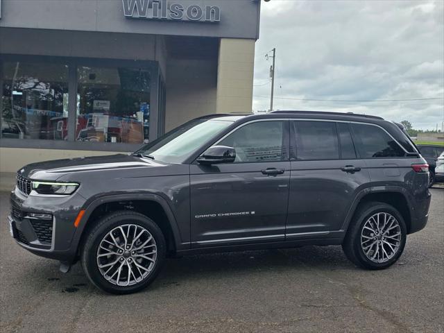 2026 Jeep Grand Cherokee Summit 4x4