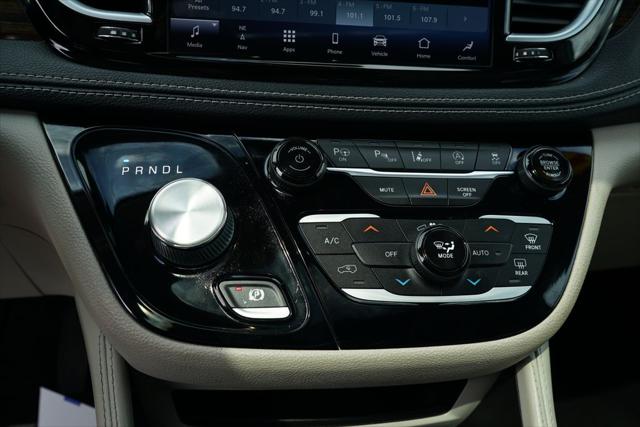 2021 Chrysler Pacifica Limited AWD