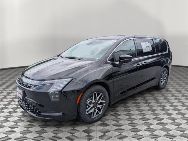 2027 Chrysler Pacifica Limited for sale in Cockeysville, MD
