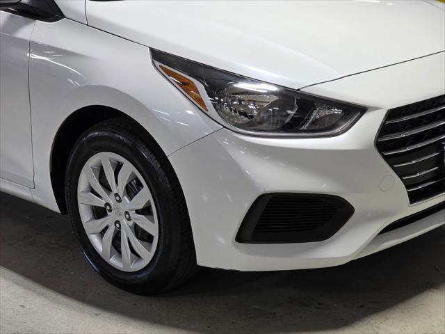 2022 Hyundai Accent SE