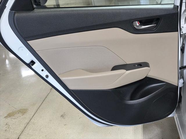 2022 Hyundai Accent SE