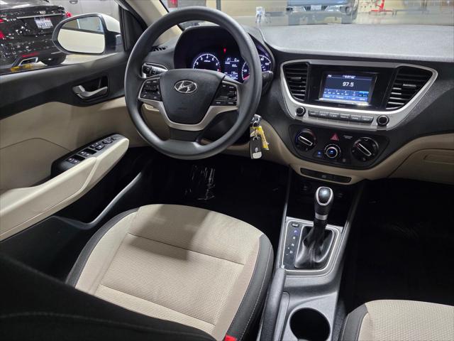2022 Hyundai Accent SE