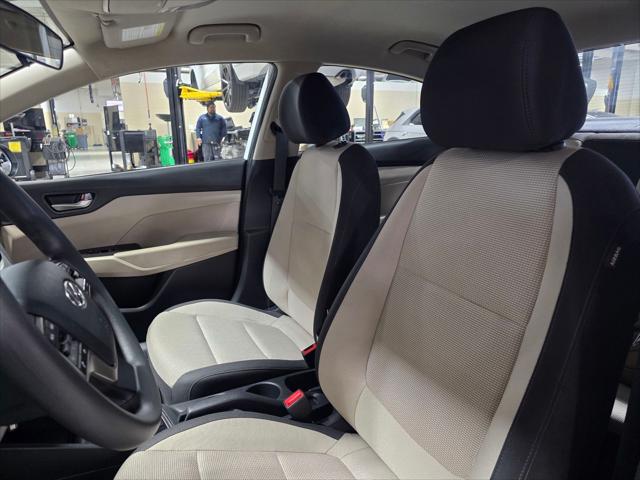 2022 Hyundai Accent SE