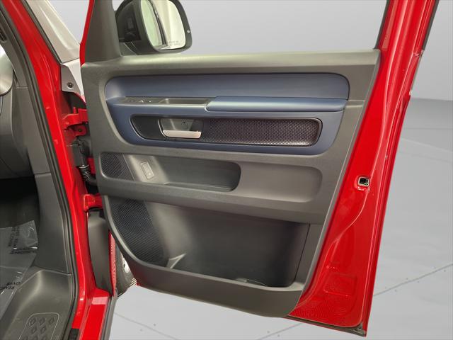 2025 Volkswagen ID. Buzz Pro S