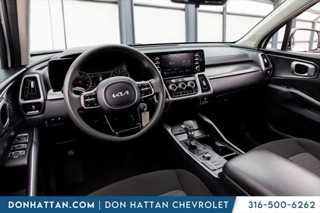 2023 Kia Sorento LX