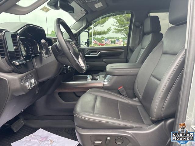 2025 GMC Sierra 2500HD 4WD Crew Cab Long Bed SLTv