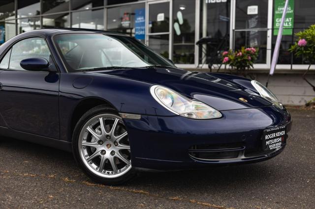 2001 Porsche 911 Carrera 4