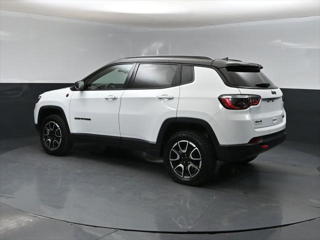 2025 Jeep Compass Trailhawk 4x4