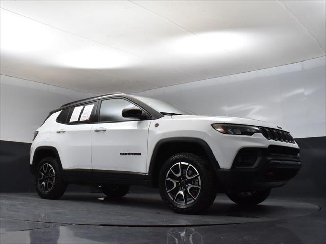 2025 Jeep Compass Trailhawk 4x4