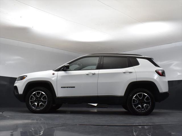 2025 Jeep Compass Trailhawk 4x4