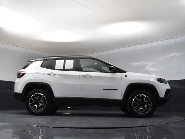 2025 Jeep Compass Trailhawk 4x4