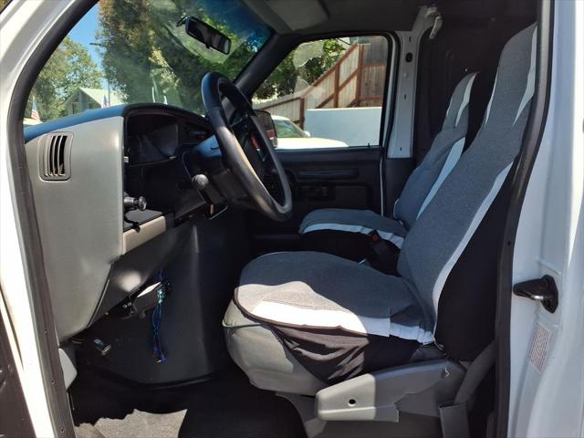 1995 Ford E-350 Base