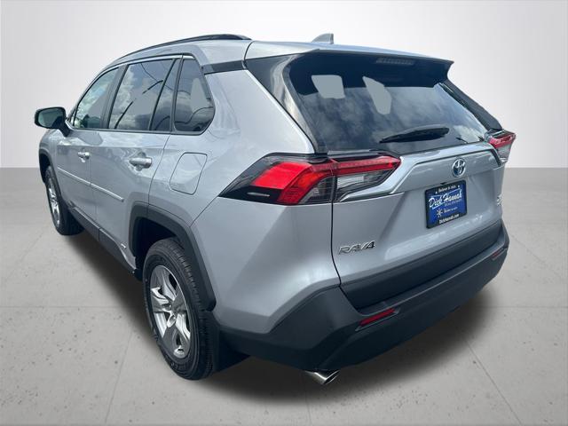 2024 Toyota RAV4 Hybrid XLE