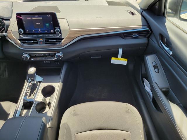 2026 Nissan Altima SV FWD