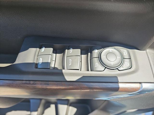 2022 GMC Sierra 1500 Limited 4WD Crew Cab Short Box SLT