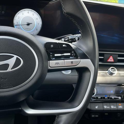 2025 Hyundai Elantra SEL Convenience