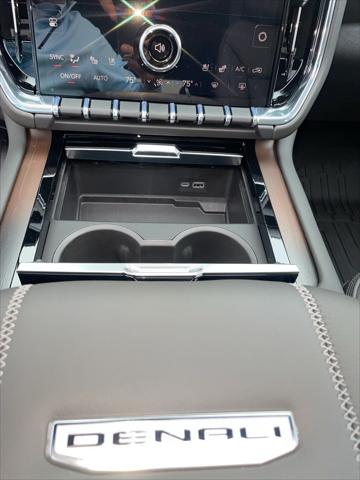 2026 GMC Yukon 4WD Denali