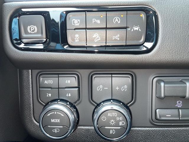 2026 GMC Yukon 4WD Denali