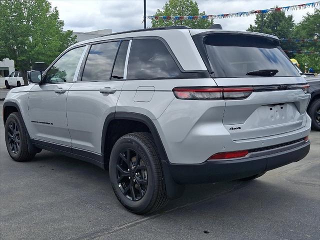 2026 Jeep Grand Cherokee GRAND CHEROKEE LAREDO ALTITUDE 4X4 2026 Jeep Grand Cherokee GRAND CHEROKEE LAREDO ALTITUDE 4X4