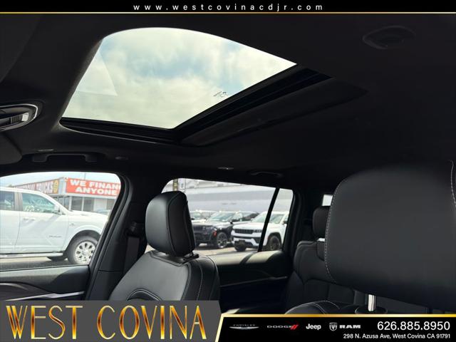 2026 Jeep Grand Cherokee L Altitude 4x4