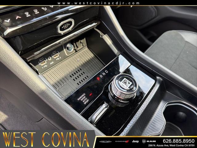 2026 Jeep Grand Cherokee L Altitude 4x4