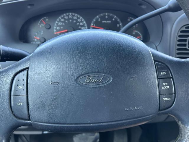 2000 Ford F-150 XL