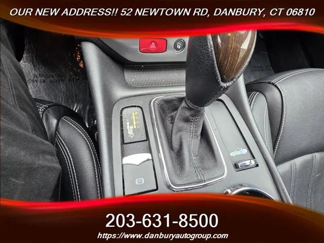2011 Maserati GranTurismo Standard