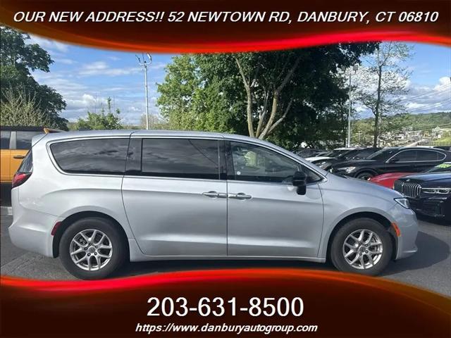 2024 Chrysler Pacifica Touring L