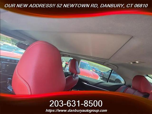 2019 Toyota Camry XSE