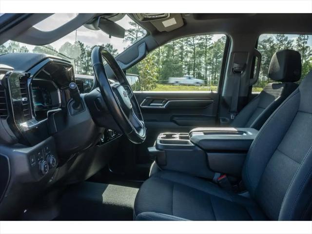 2023 Chevrolet Silverado 1500 4WD Crew Cab Short Bed LT with 2FL