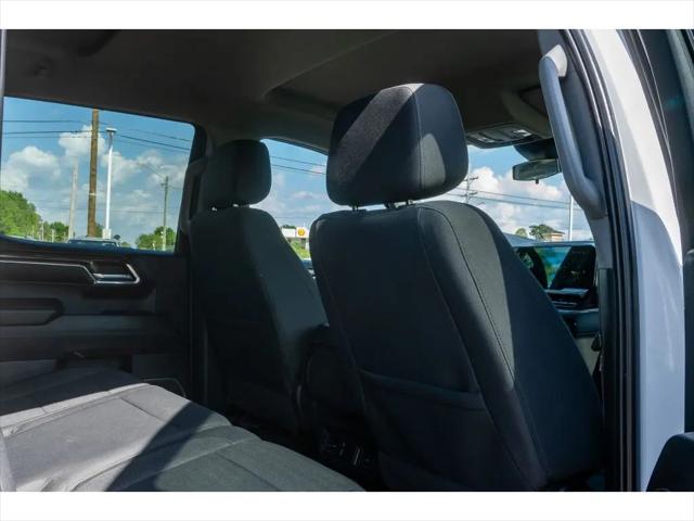 2023 Chevrolet Silverado 1500 4WD Crew Cab Short Bed LT with 2FL