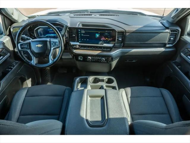 2023 Chevrolet Silverado 1500 4WD Crew Cab Short Bed LT with 2FL