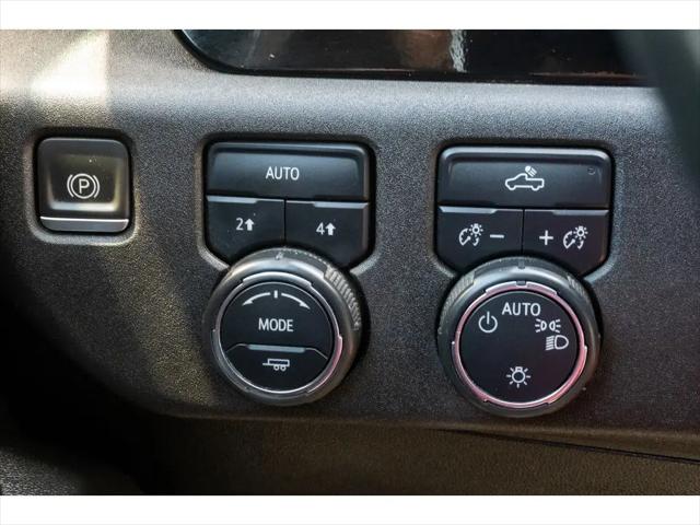 2023 Chevrolet Silverado 1500 4WD Crew Cab Short Bed LT with 2FL