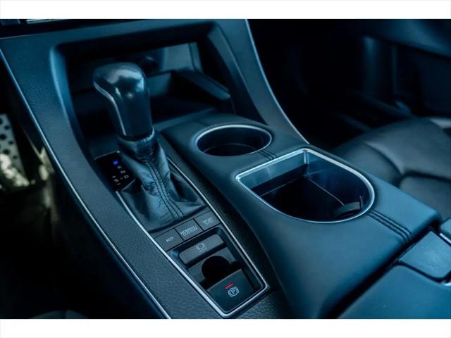 2020 Toyota Avalon Touring