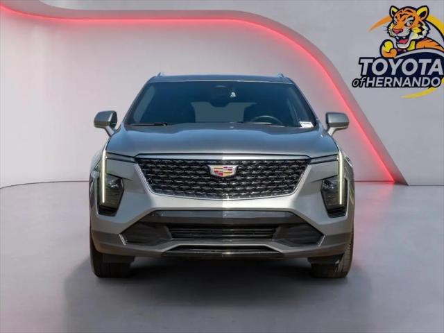 2025 Cadillac XT4 FWD Premium Luxury