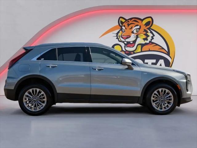 2025 Cadillac XT4 FWD Premium Luxury
