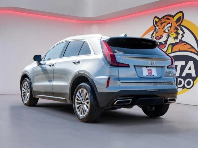 2025 Cadillac XT4 FWD Premium Luxury