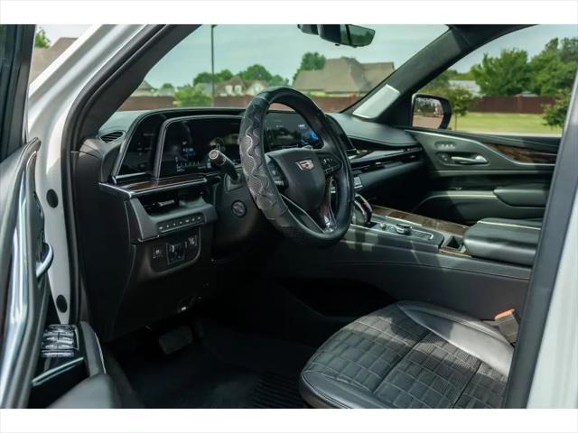 2022 Cadillac Escalade 4WD Sport Platinum