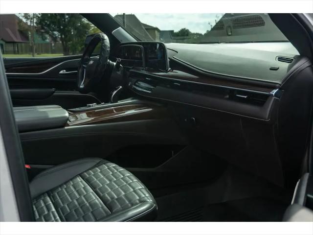2022 Cadillac Escalade 4WD Sport Platinum