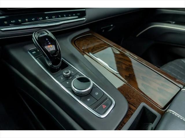 2022 Cadillac Escalade 4WD Sport Platinum