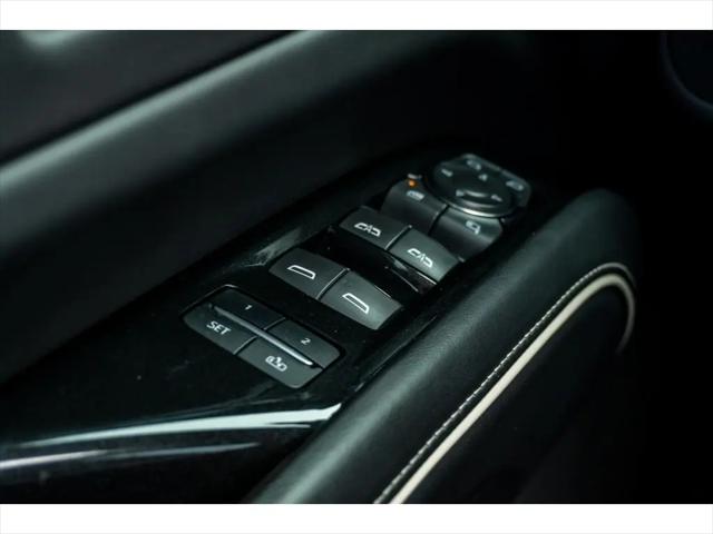 2022 Cadillac Escalade 4WD Sport Platinum