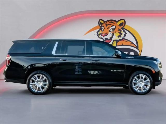 2022 Chevrolet Suburban 4WD High Country