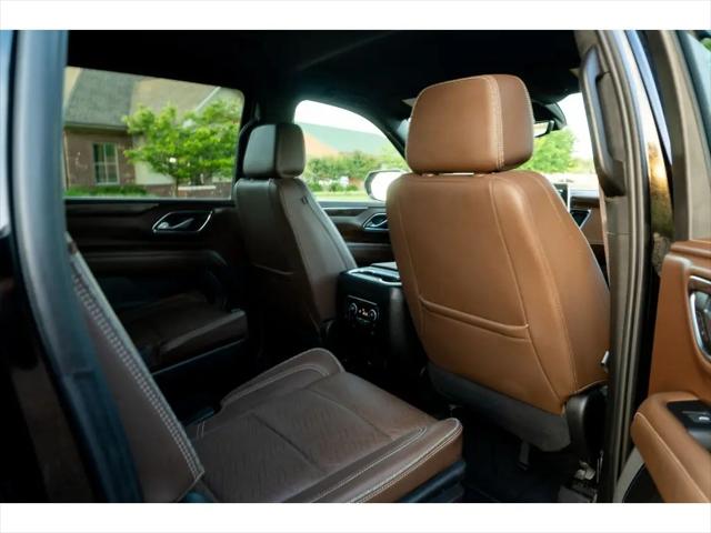 2022 Chevrolet Suburban 4WD High Country