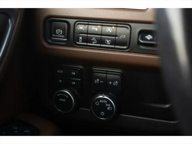 2022 Chevrolet Suburban 4WD High Country