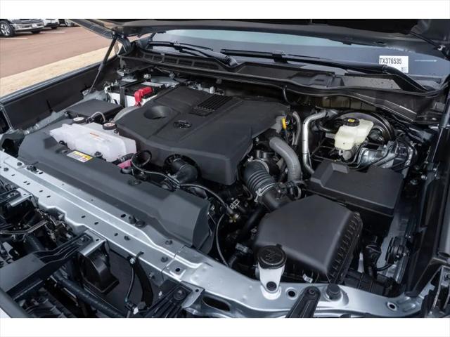 2026 Toyota Tundra SR5 CrewMax 5.5' Bed